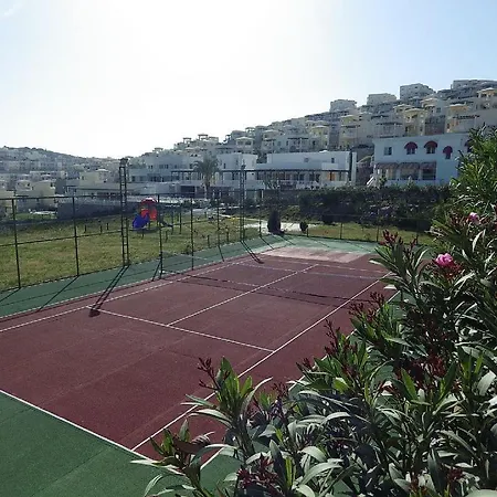 Villa Romantica 18 *